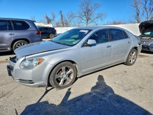 Chevrolet Malibu 1LT 2.4L 4 2012