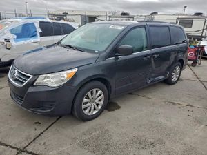 Volkswagen Routan SE 3.6L 6 2012