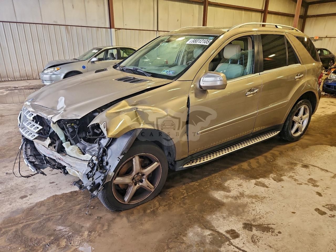 Mercedes-Benz ML 550 4MATIC 5.5L 8 2010