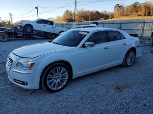 Chrysler 300 LIMITED 3.6L 6 2011