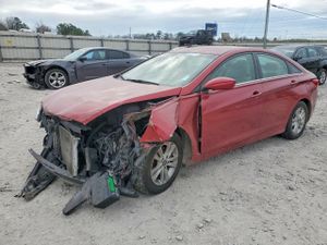 Hyundai Sonata GLS 2.4L 4 2013
