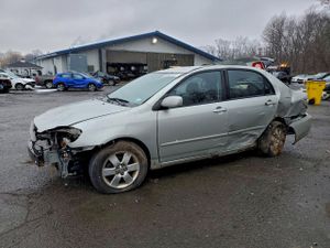 Toyota Corolla CE 1.8L 4 2004
