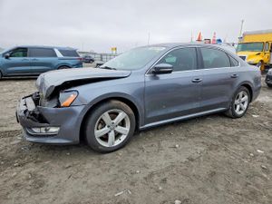 Volkswagen Passat S 1.8L 4 2015