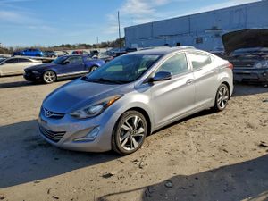 Hyundai Elantra SE 1.8L 4 2015