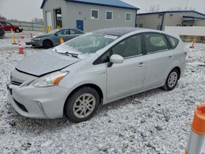 Toyota Prius 1.8L 4 2014