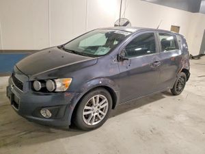 Chevrolet Aveo (Sonic) LT 1.8L 4 2013