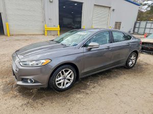 Ford Fusion SE 1.5L 4 2014