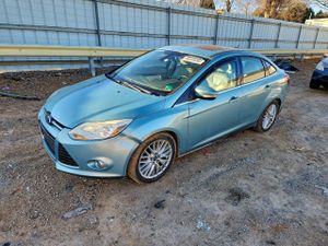 Ford Focus SEL 2.0L 4 2012