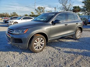 Volkswagen Touareg V6 3.6L 6 2013