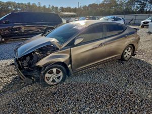 Hyundai Elantra SE 1.8L 4 2015