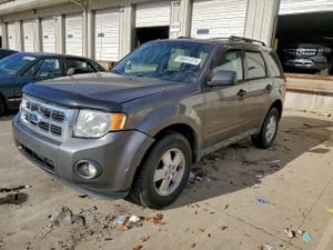 Ford Escape XLT 3.0L 6 2011