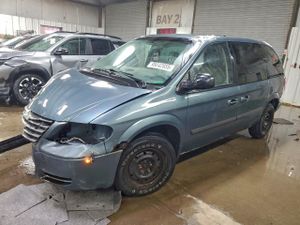 Chrysler Town & Country LX 3.3L 6 2007