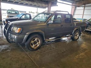 Nissan Frontier CREW CAB XE 3.3L 6 2000