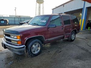 Chevrolet Tahoe C1500 5.7L 8 1999