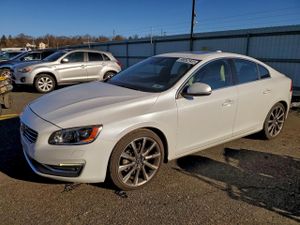 Volvo S60 PLATINUM 2.5L 5 2015