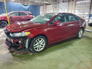 Ford Fusion SE 2.5L 4 2013