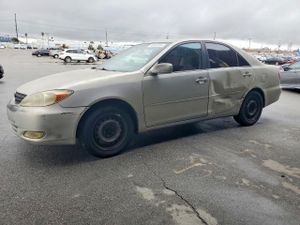 Toyota Camry LE 2.4L 4 2002