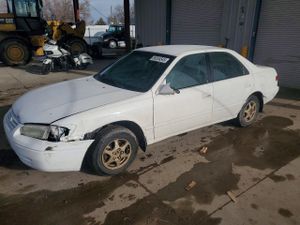 Toyota Camry CE 2.2L 4 1999