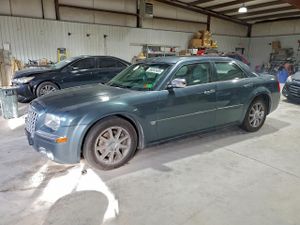 Chrysler 300C 5.7L 8 2005
