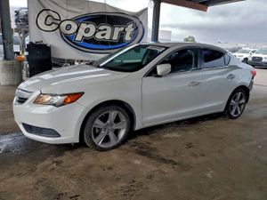 Acura ILX 20 2.0L 4 2014