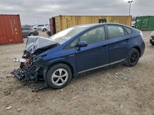Toyota Prius 1.8L 4 2013