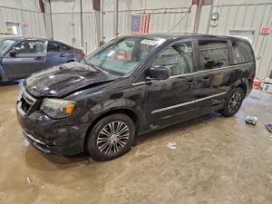 Chrysler Town & Country S 3.6L 6 2014