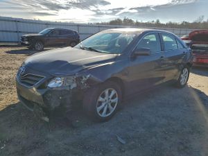 Toyota Camry SE 3.5L 6 2011