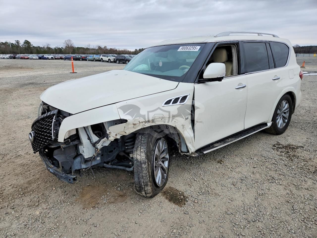 Infiniti QX80 5.6L 8 2015
