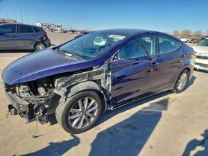 Hyundai Elantra SE 1.8L 4 2014