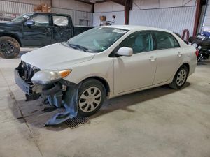 Toyota Corolla BASE 1.8L 4 2011