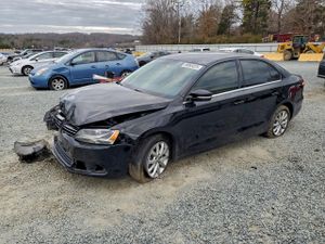 Volkswagen Jetta SE 1.8L 4 2014