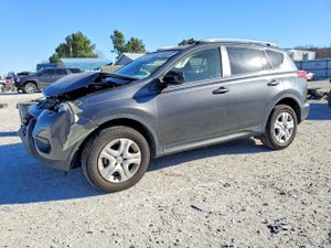 Toyota Rav4 LE 2.5L 4 2014