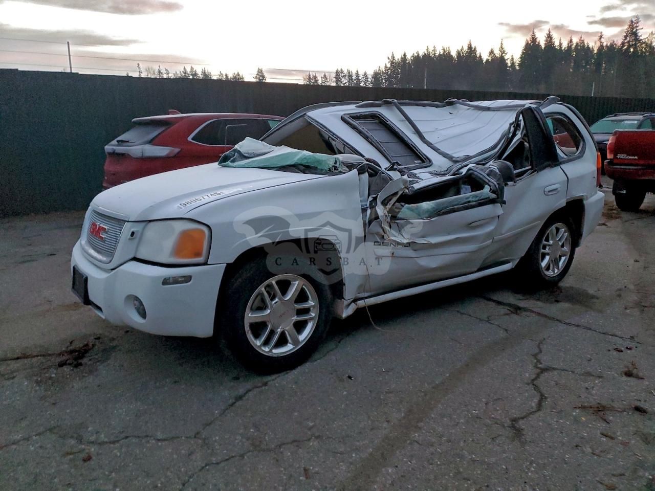 GMC Envoy DENALI 5.3L 8 2007