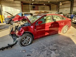 Hyundai Sonata SE 2.4L 4 2015