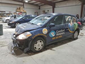 Nissan Versa S 1.8L 4 2012