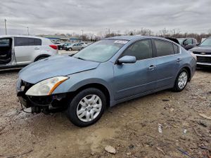 Nissan Altima BASE 2.5L 4 2010