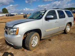 Chevrolet Tahoe C1500 LT 5.3L 8 2011