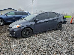 Toyota Prius 1.8L 4 2013
