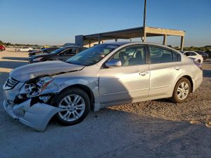 Nissan Altima BASE 2.5L 4 2011