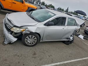 Toyota Corolla BASE 1.8L 4 2011