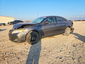 Toyota Camry BASE 2.5L 4 2010