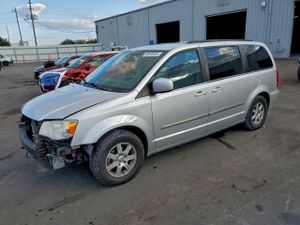 Chrysler Town & Country TOURING 3.6L 6 2012