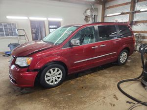 Chrysler Town & Country TOURING L 3.6L 6 2012