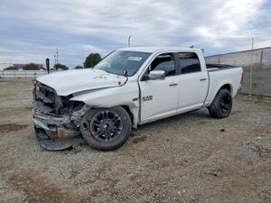 RAM 1500 LARAMIE 5.7L 8 2014