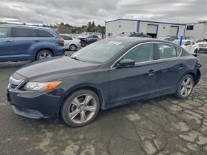 Acura ILX 20 2.0L 4 2014
