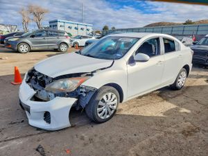 Mazda 3 I 2.0L 4 2013