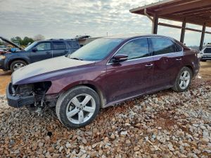 Volkswagen Passat S 1.8L 4 2014