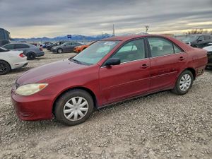 Toyota Camry LE 2.4L 4 2005