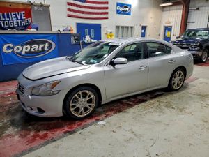 Nissan Maxima S 3.5L 6 2014