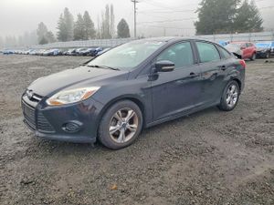 Ford Focus SE 2.0L 4 2014
